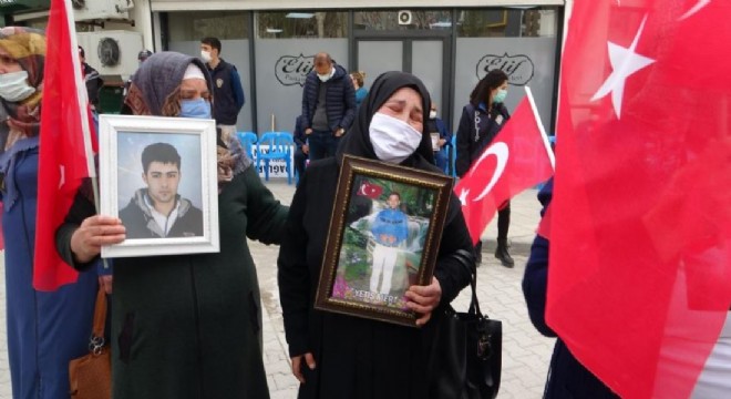  Oğlu kaçırılan annenin feryadı yürekleri burktu